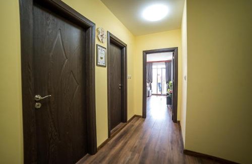 Hisarja Appartement | Apartment Tiana Lux 2