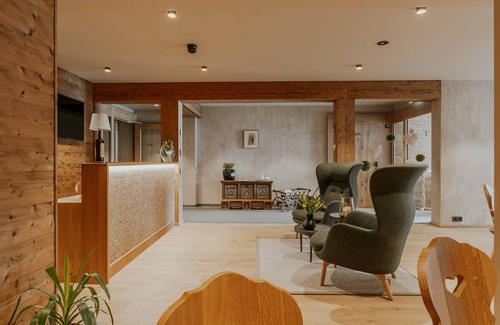 Lech am Arlberg Chalet De Ski | Apartment TOP 3 - Almrausch BoutiqueChalet
