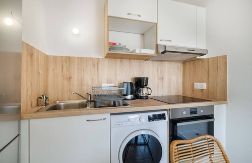 Saint-Roch Appartement | Apartment 'Tout Confort' with Balcony and Wi-Fi