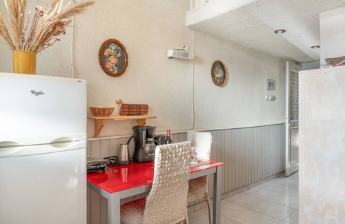 Panormos Appartement | Appartement 'Two-Bedroom No 6' avec vue sur la mer, Wi-Fi et climatisation
