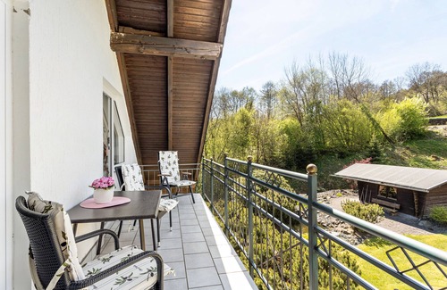 Ortsmitte Appartement | Appartement 'Typ 5' avec jardin partagé, balcon et Wi-Fi