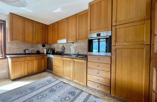 Semogo Appartement | Apartment 'Un Posto Al Sole' with Mountain View and Balcony