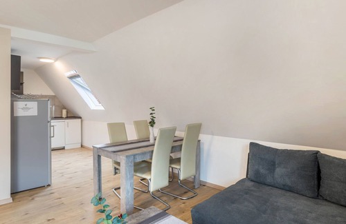 Wiesloch Appartement | Appartement "Unique Wiesloch" avec terrasse privée et Wi-Fi