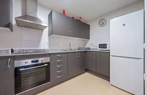 Sant Jaume d'Enveja Appartement | Appartement 'Viudelta' avec vue sur les montagnes, piscine privée, climatisation et Wi-Fi