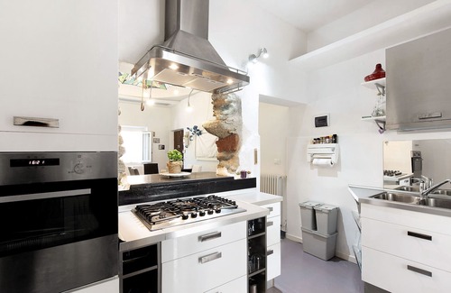 Pegli Appartement | Apartment 'Varenna' with Mountain View