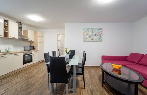 Vilanija Appartement | Apartment Vilanija with pool and barbecue