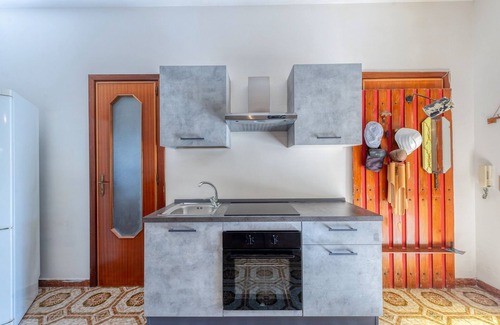 Lecce Appartement | Appartement 'Villa Aurora' avec piscine partagée, Wi-Fi et climatisation