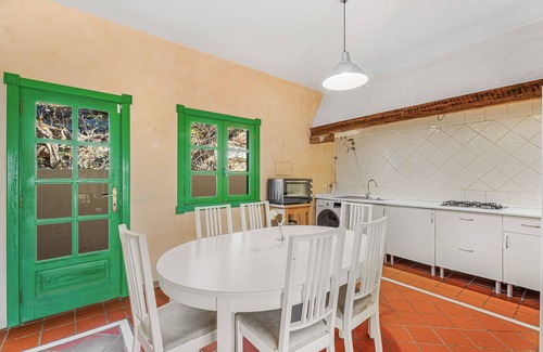 Adeje Villa | Appartement 'Villa Colliure' avec vue sur la mer, piscine privée et Wi-Fi
