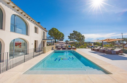 Aigues Appartement | Apartment 'Villa Hoy Tomate' with Mountain View, Wi-Fi and Air Conditioning