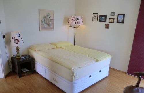 Wittenbeck Appartement | Apartment "Villa Im Grünen" with Private Terrace & Wi-Fi
