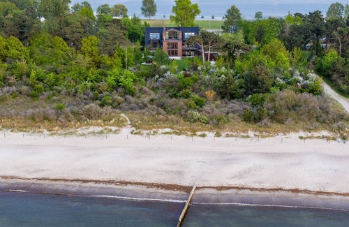 Hohe Dune Appartement | Appartement 'Villa Schmidt Fewo Direkt Am Meer' avec terrasse privée et Wi-Fi
