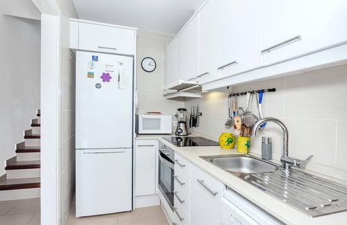 Coves Noves Appartement | Appartement 'Vista Faváritx' avec piscine partagée, Wi-Fi et climatisation