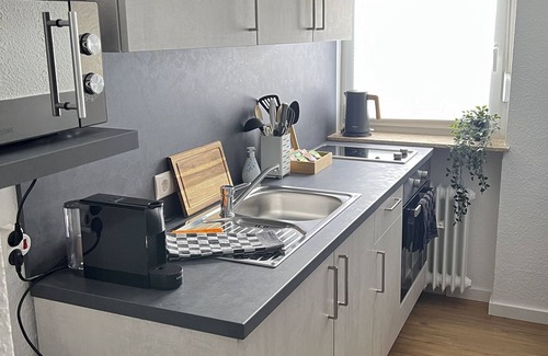 Kaiserslautern Appartement | Apartment Volkspark mit Balkon - Netflix - Küche