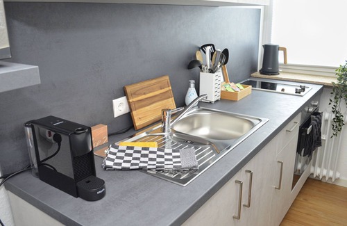 Kaiserslautern Appartement | Apartment Volkspark mit Balkon - Netflix - Küche