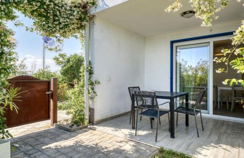 Brzac Appartement | Apartment Wabi Sabi Resort 1-1 by Interhome