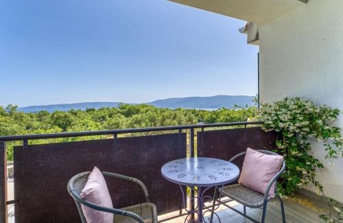 Brzac Appartement | Apartment Wabi Sabi Resort 1-4 by Interhome