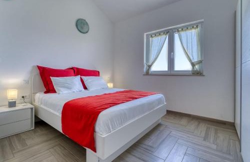 Brzac Appartement | Apartment Wabi Sabi Resort 1-4 by Interhome