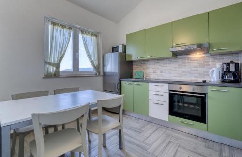 Brzac Appartement | Apartment Wabi Sabi Resort 2-3 by Interhome