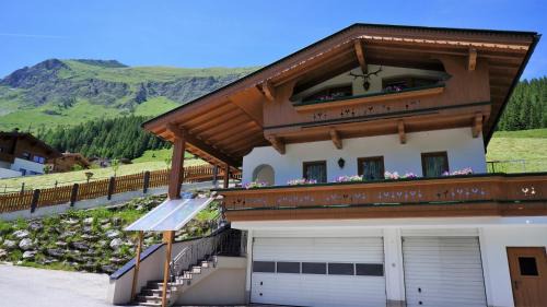 Tux Appartement | Apartment Wandspitz