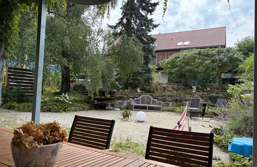 Kurort Gohrisch Appartement | Apartment 'Weltenbummler' with Mountain View, Private Terrace and Wi-Fi