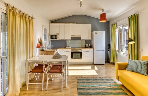 Bellcaire d'Emporda Appartement | Apartment with Views in Bellcaire
