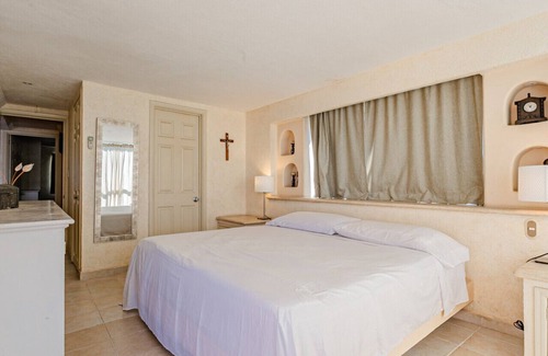 Club Deportivo Appartement | Apartment with Excellent Ocean View and Location!!!