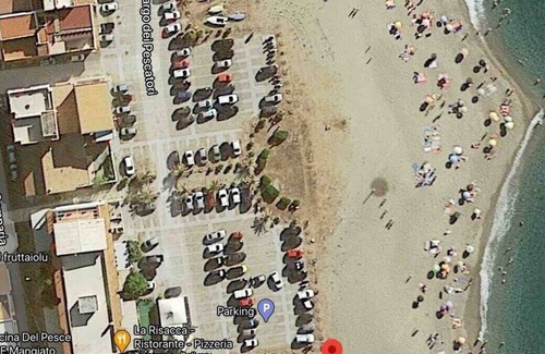 Vigliatore Appartement | Apartment with garden and WiFi 50 meters from the sea