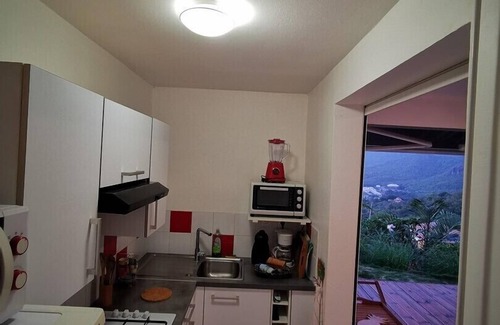 Les Anses-d'Arlets Appartement | Appartement avec l'une des plus belles vues sur la mer Caraïbes en Martinique!