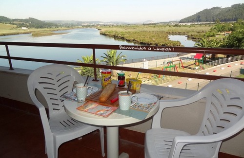 Limpias Appartement | Appartement avec vue sublime sur la ria de Limpias