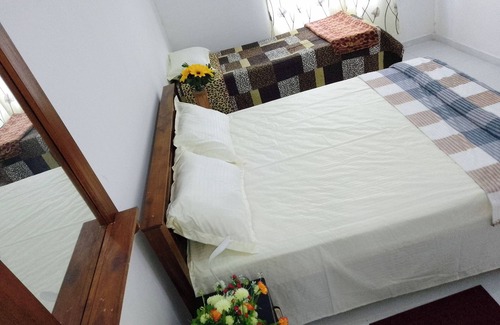 Negombo Lit Et Petit-Déjeuner | Apartment with Balcony & View in Negombo