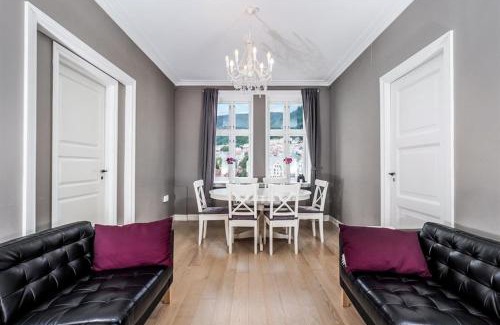 Bergen City Centre Appartement | Apartment with Beautiful View to Bryggen
