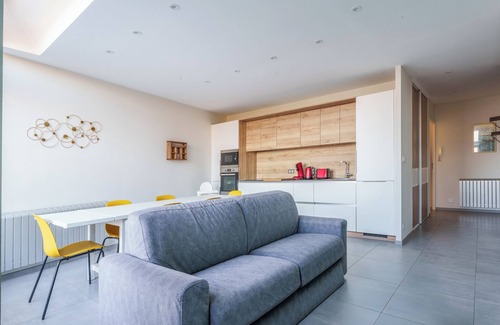 Saint-Avertin Appartement | Appartement vue Cher 4/6 p. sud Tours + parking et terrasse