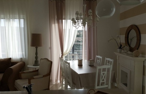 Xlendi Appartement | Appartement avec vue exceptionnelle sur la mer et la falaise