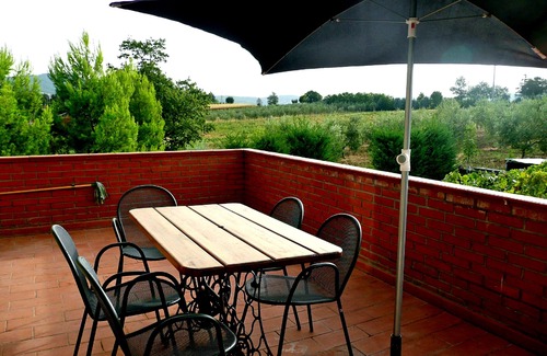 Montegabbione Appartement | Appartement avec vue fantastique sur le terrain de la ferme biologique