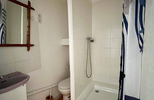 Notre-Dame du Mont Appartement | Apartment with garden in the heart of Cour Julien, Marseille