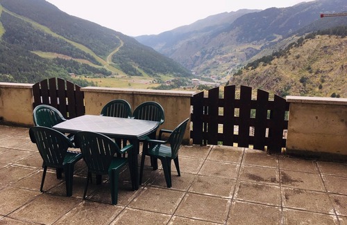 Soldeu Appartement | Appartement avec vue sur la montagne, près des ascenseurs et à Soldeu Village