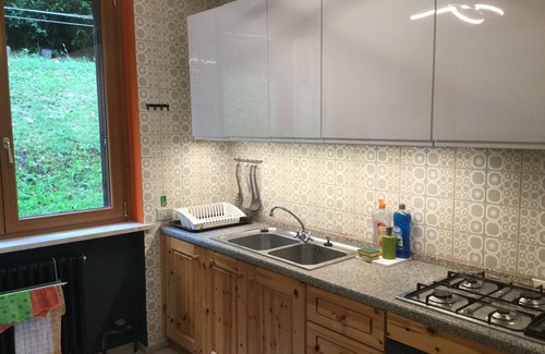 Laveno Appartement | Appartement avec vue imprenable sur le Lac Majeur et les îles Borromées