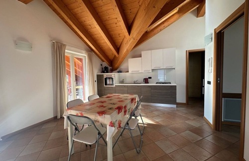 Musso Appartement | Apartment with lake view. Just a few minutes from the beach!
