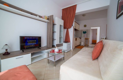 Gulici Appartement | Appartement avec beaucoup d'espace, calme, bonnes vibrations, jardin, grill, concerts, sports