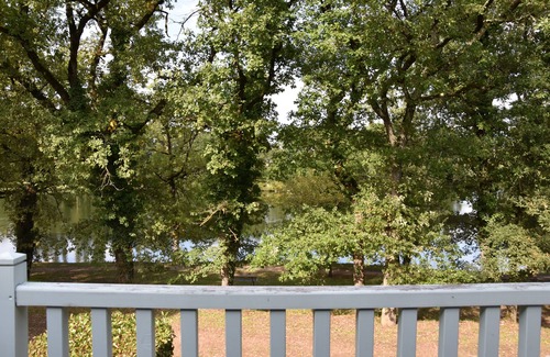 Monflanquin Appartement | Appartement avec une magnifique vue sur le Lac