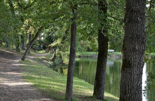 Monflanquin Appartement | Appartement avec une magnifique vue sur le Lac