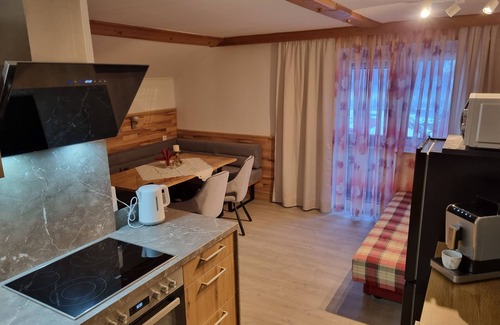 Flattach Appartement | Apartment with mountain views for 4 to 6 people
