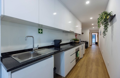 Aveiro Appartement | Apartment with private patio in the center of Aveiro