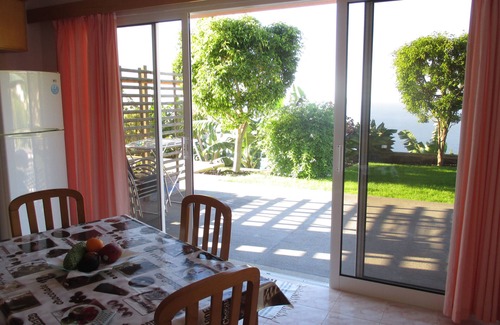 Arco da Calheta Appartement | Appartement orienté sud/ouest, dans la nature, vue sur la mer, grandes terrasses