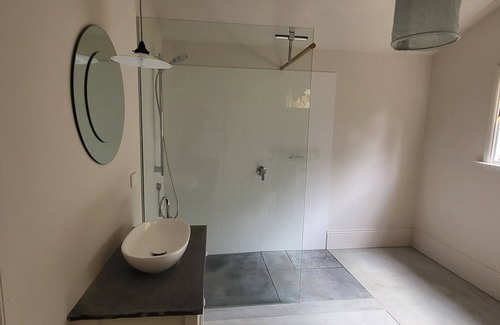 Maldon Appartement | Apartment with shops and cafes right on you doorstep