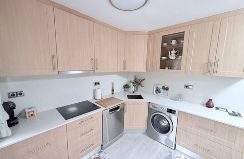 Saron Appartement | Apartment with swimming pool 5 min. from Cabárceno