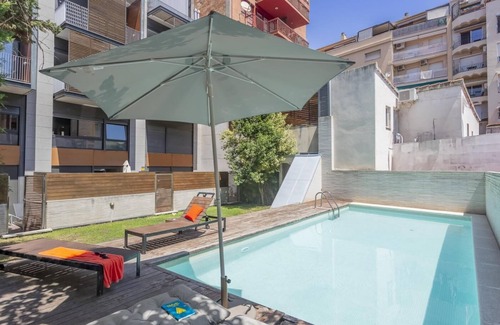 El Putget i Farro Appartement | Appartement avec terrasse et piscine 3 chambres 8 pax Mobile World Crongress