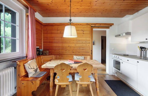 St. Blasien Appartement | Appartement 'Wohnung 1 - Familienappartement' avec balcon et Wi-Fi