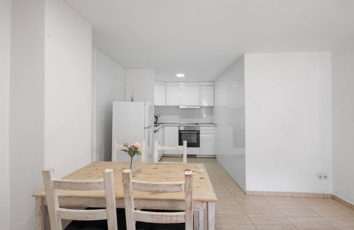 Centre Historic de Manresa Appartement | Appartement "Wonderful Loft Centre" avec balcon, Wi-Fi et climatisation