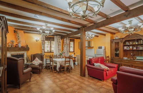 Ampudia Appartement | Apartment 'Y Corte Turismo Rural' with Wi-Fi